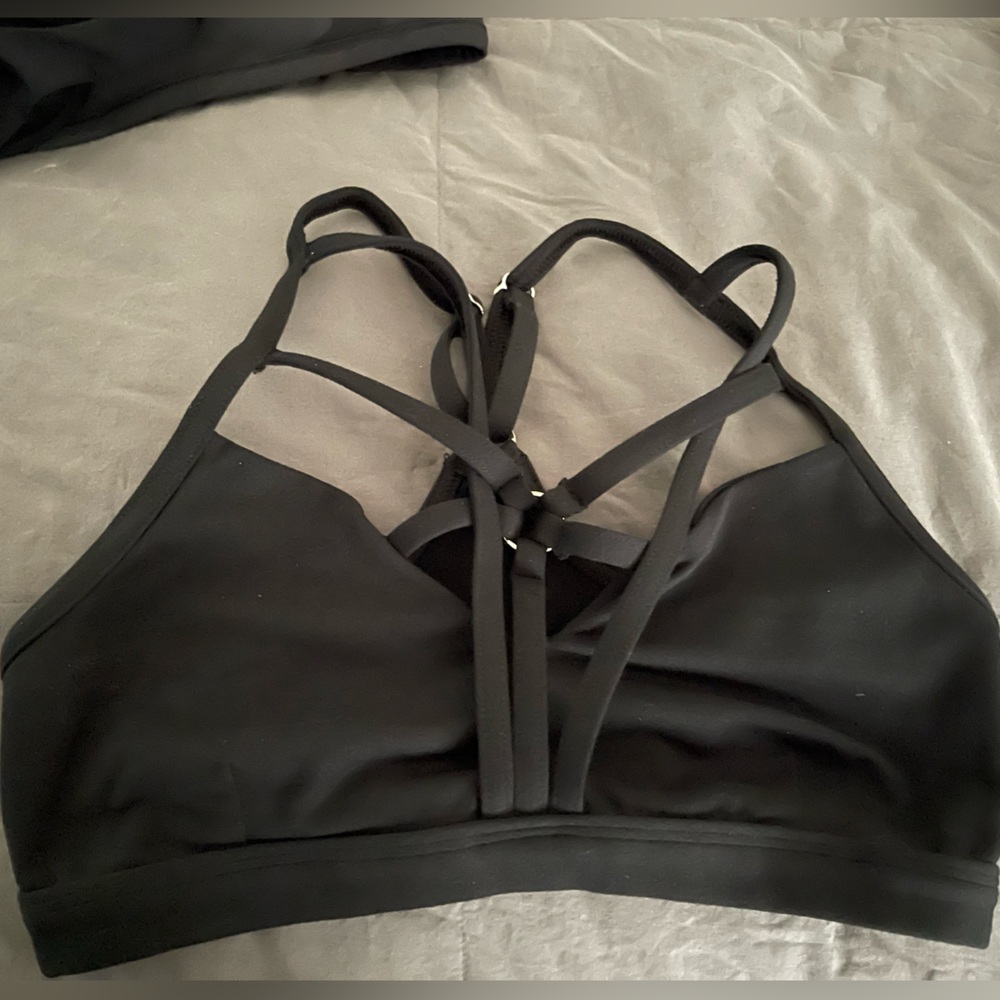 Like new bombshell top size med